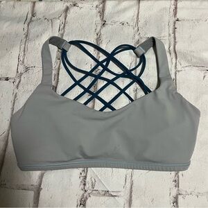 Lululemon Athletica Gray and Blue wunder train Strappy Sports Bra